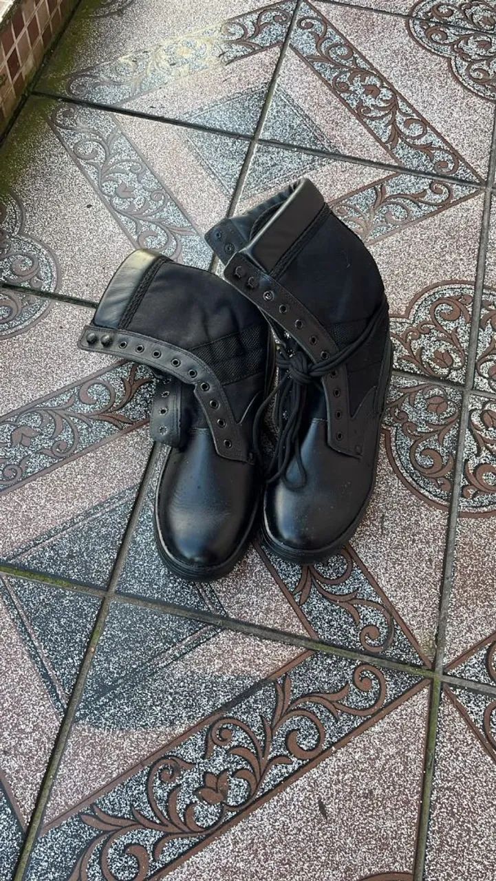 Coturno Preto