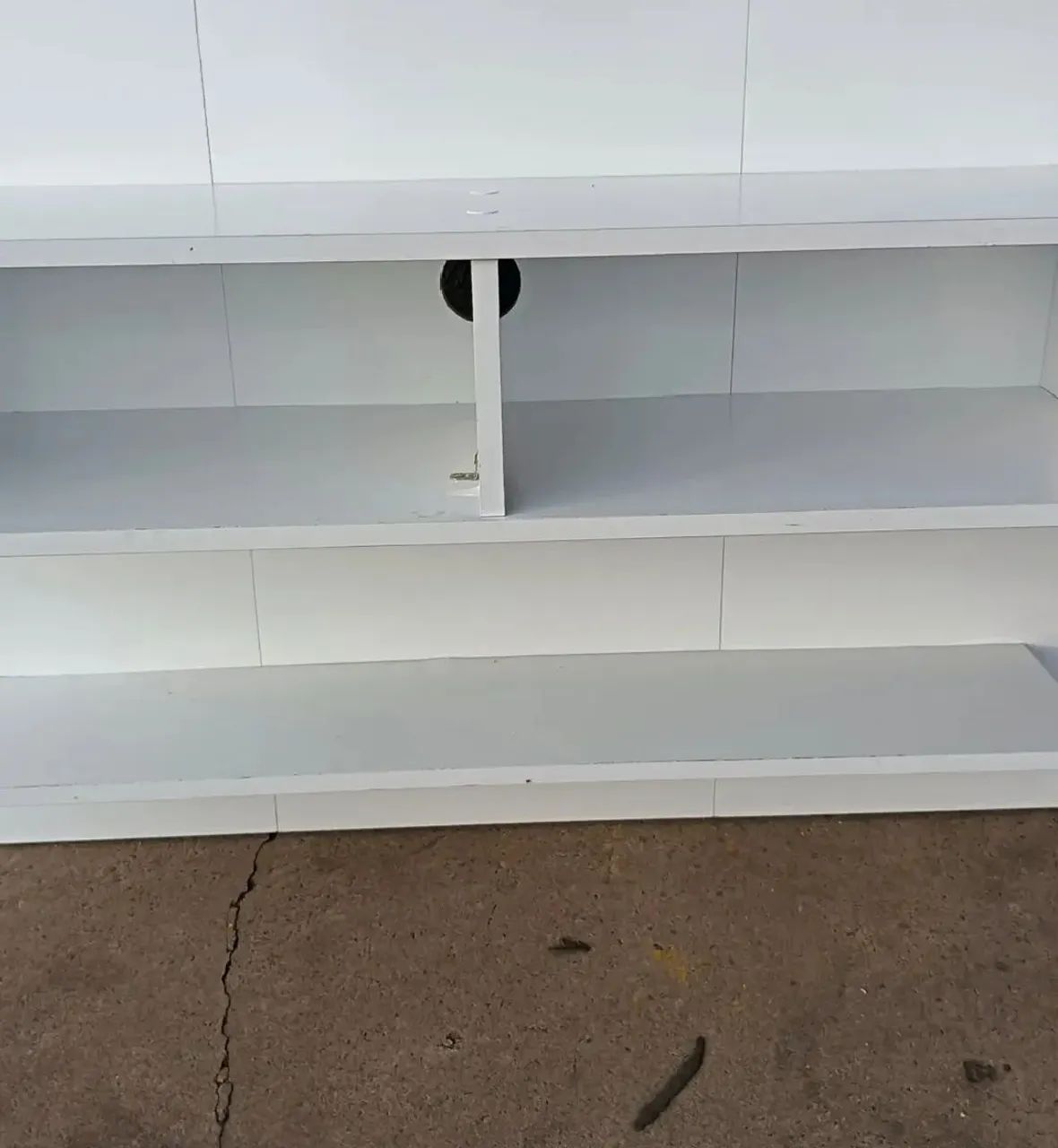 Painel para tv até 43 polegadas semi-novo conservado  - Foto 5