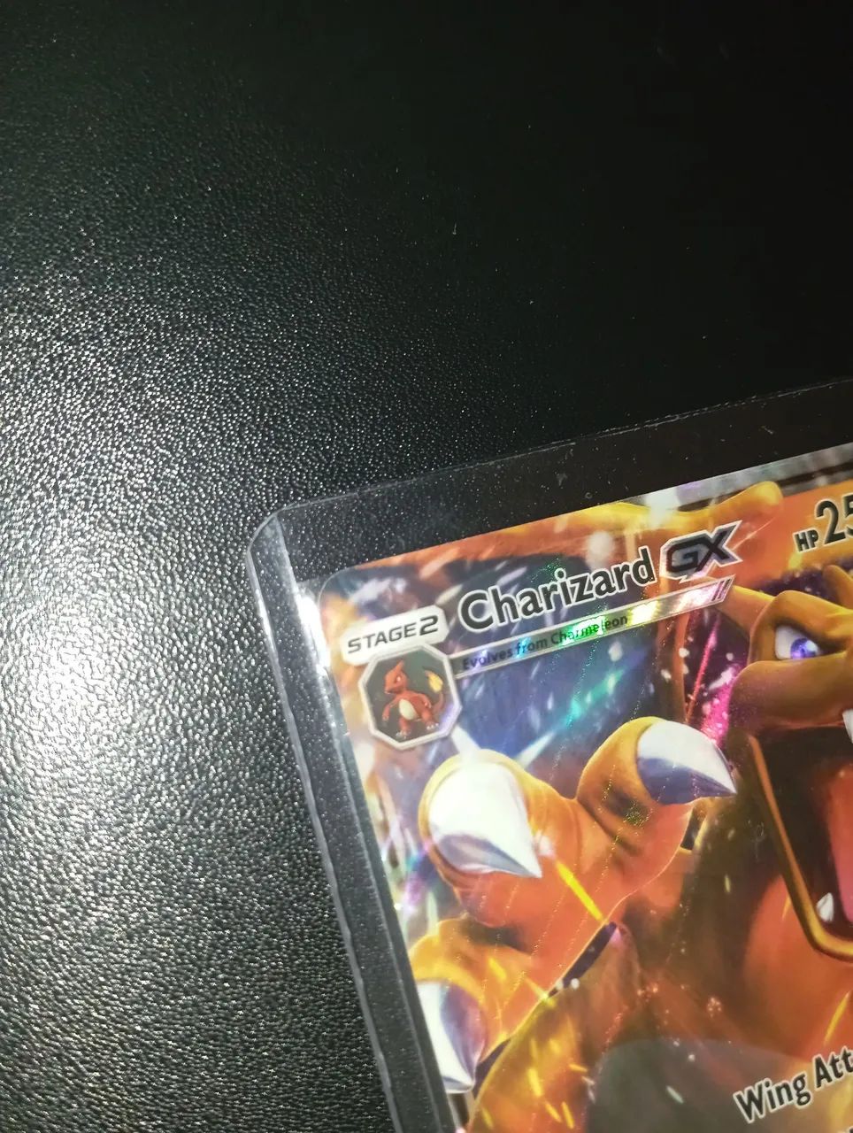 Carta Pokémon Charizard GX 2017 INGLÊS em Perfeito Estado - Foto 2