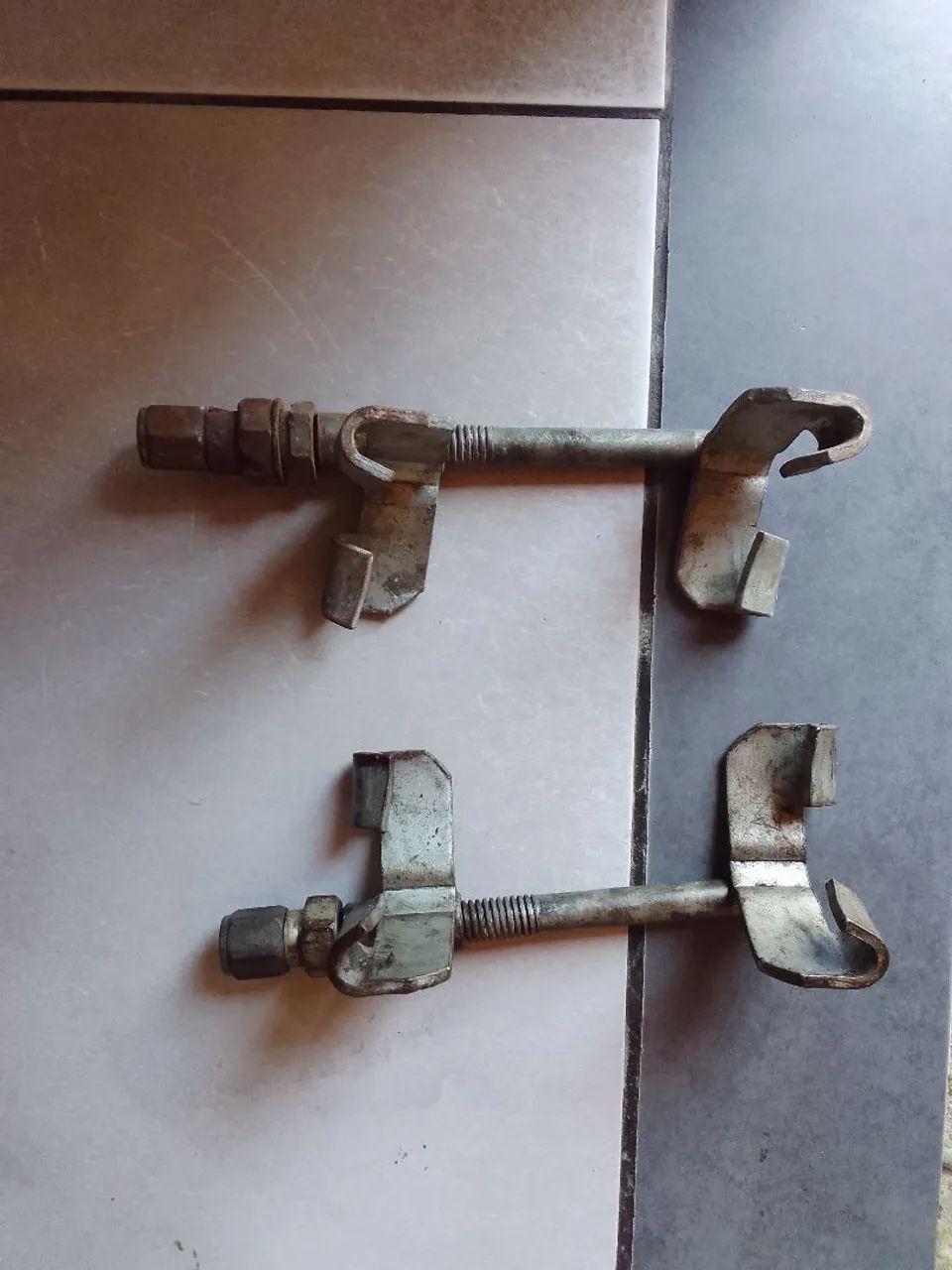 encolhendo para molas de suspensão .traz e frente