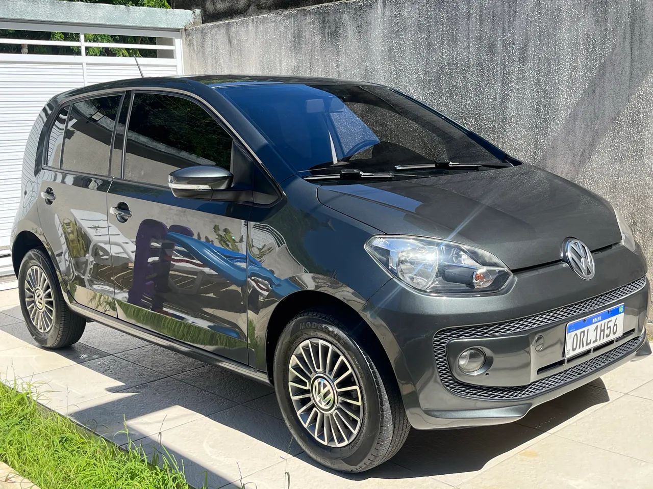 Volkswagen Up! 2015