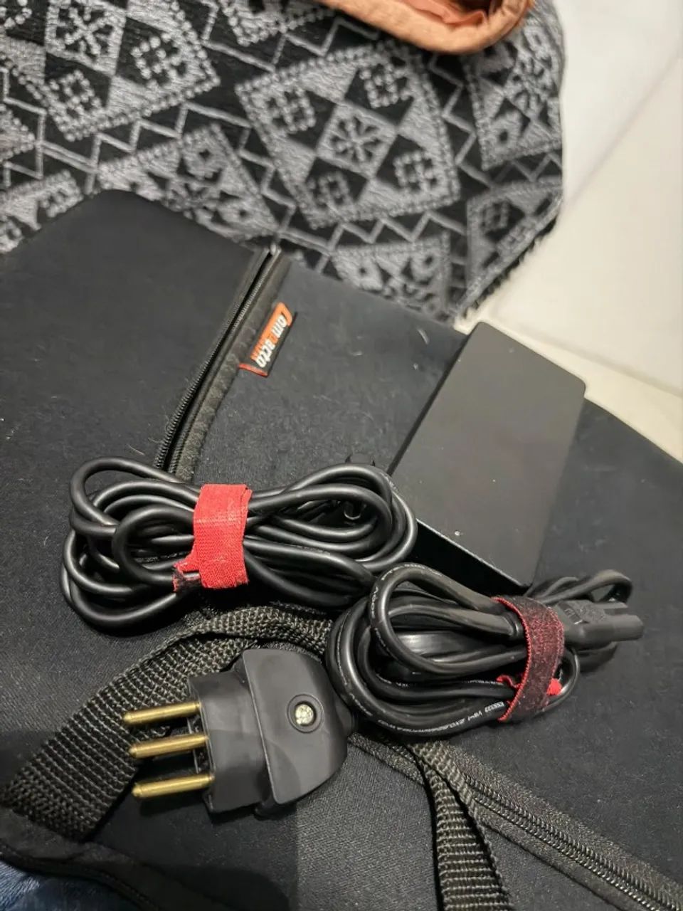 Sony VAIO VPCF13YFX - bateria com defeito - Foto 3