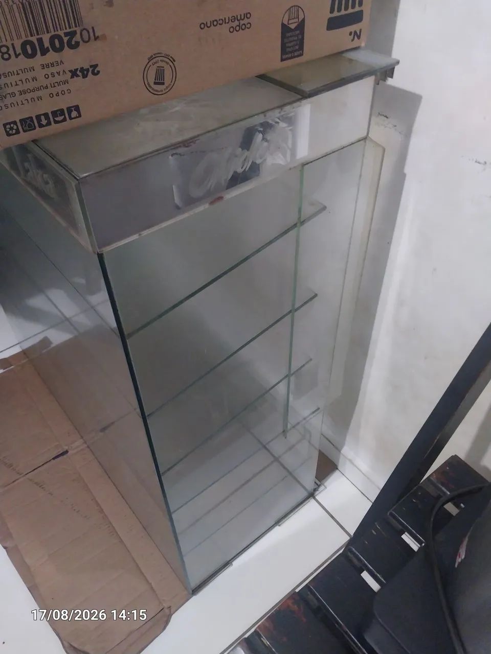 VENDO DOCEIRA EM VIDRO - Foto 3