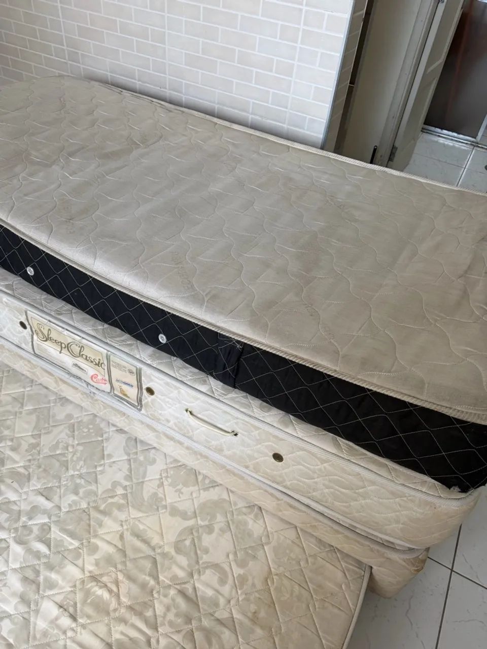 Cama de solteiro (Bicama) possui 2 colchões de solteiro  - Foto 4