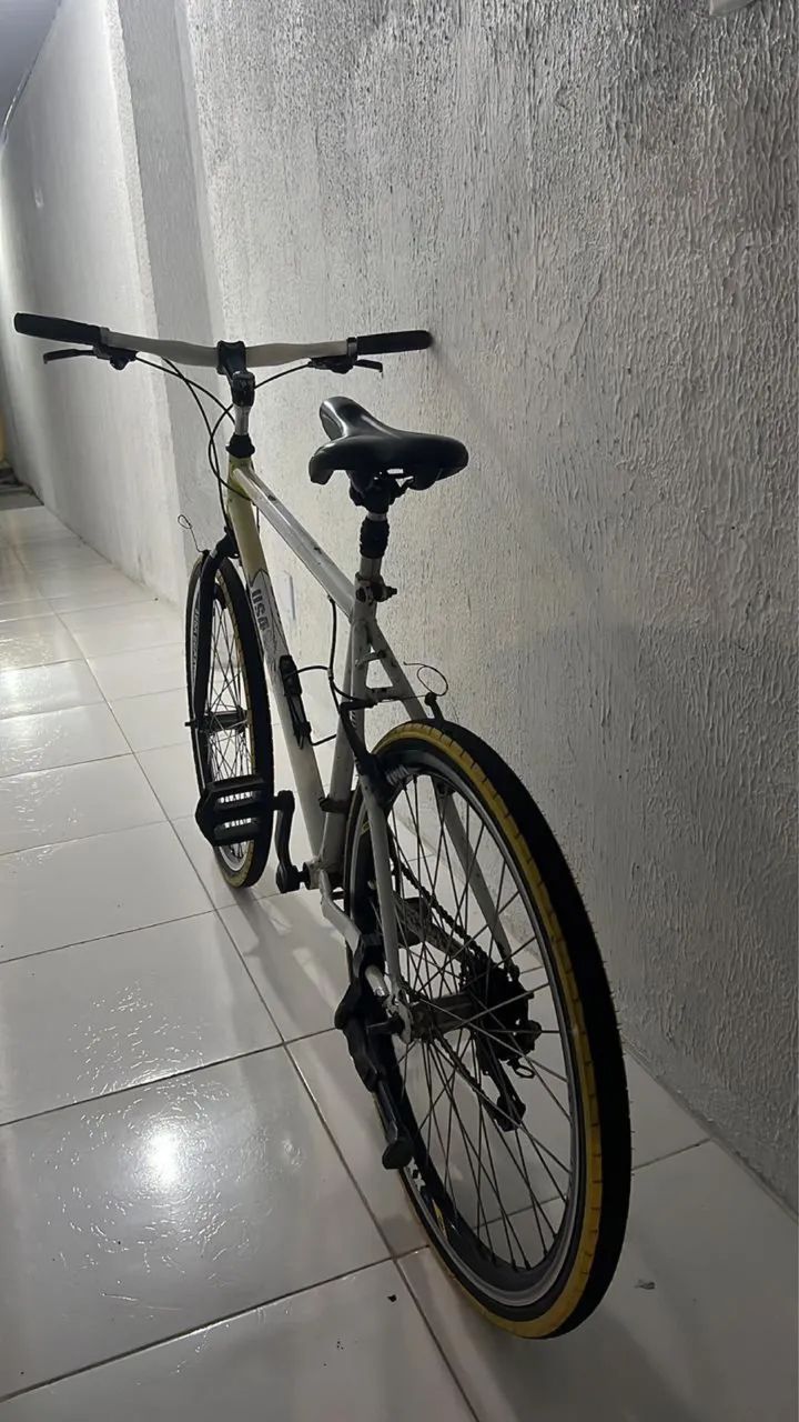 Bicicleta  - Foto 2