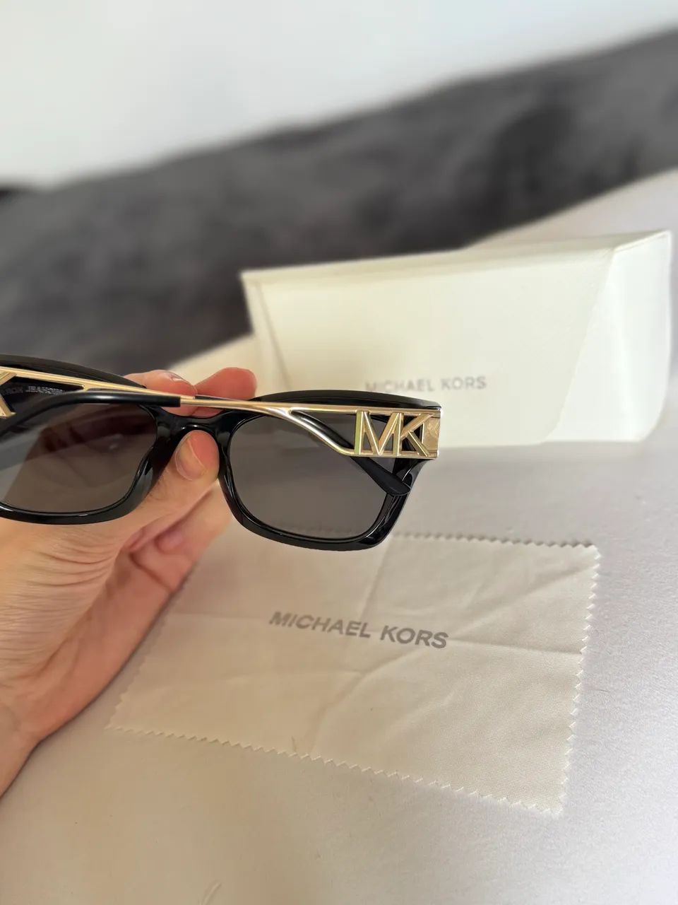 Óculos de sol Michael Kors  - Foto 3