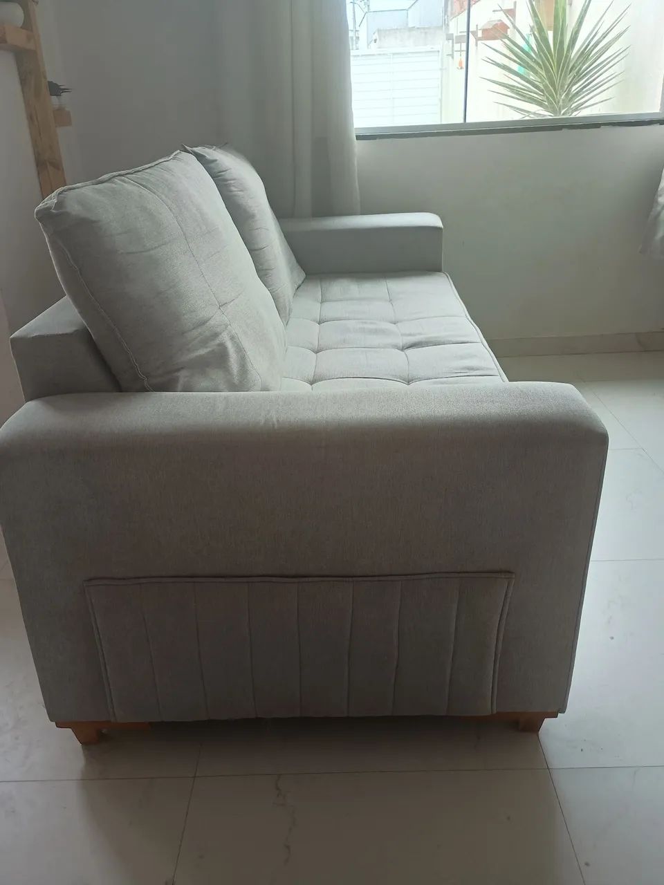 Vendo Sofá 3 lugares - Foto 2