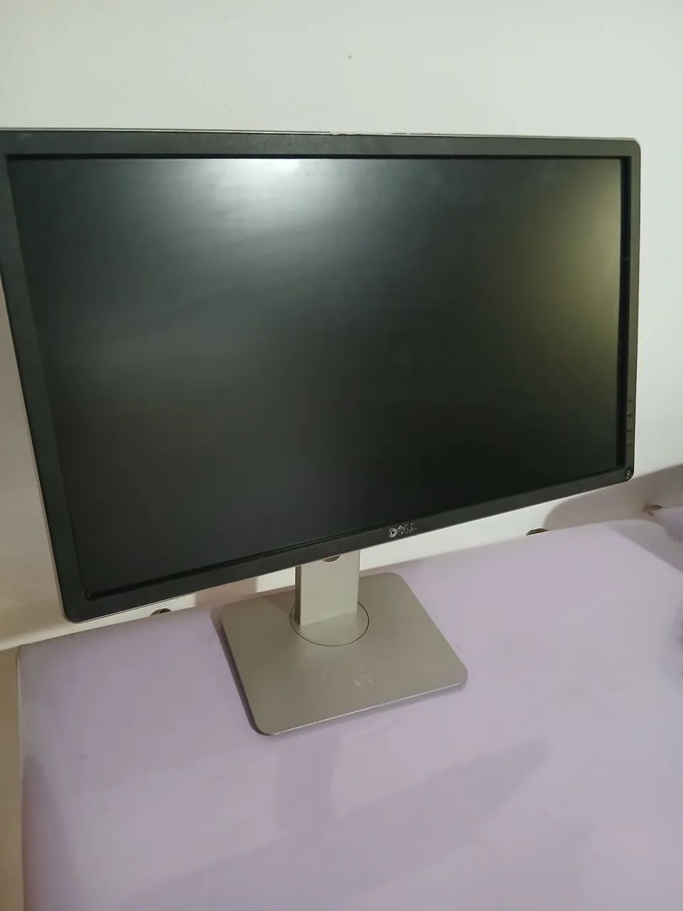Monitor Dell 23" base giratória e ajustável r$450