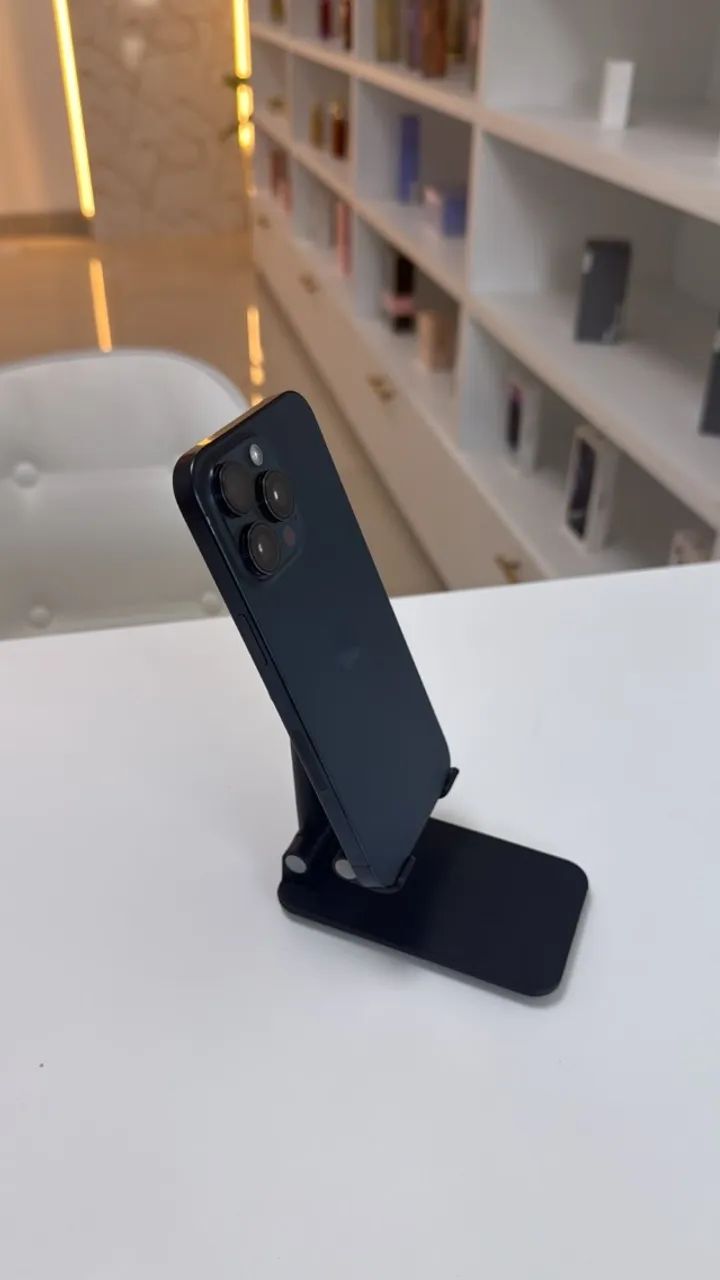 iPhone 15 PRO MAX - Foto 3