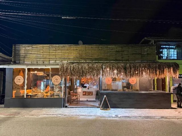 Restaurante na Barra da Lagoa - 214m² - Operando - R$700mil