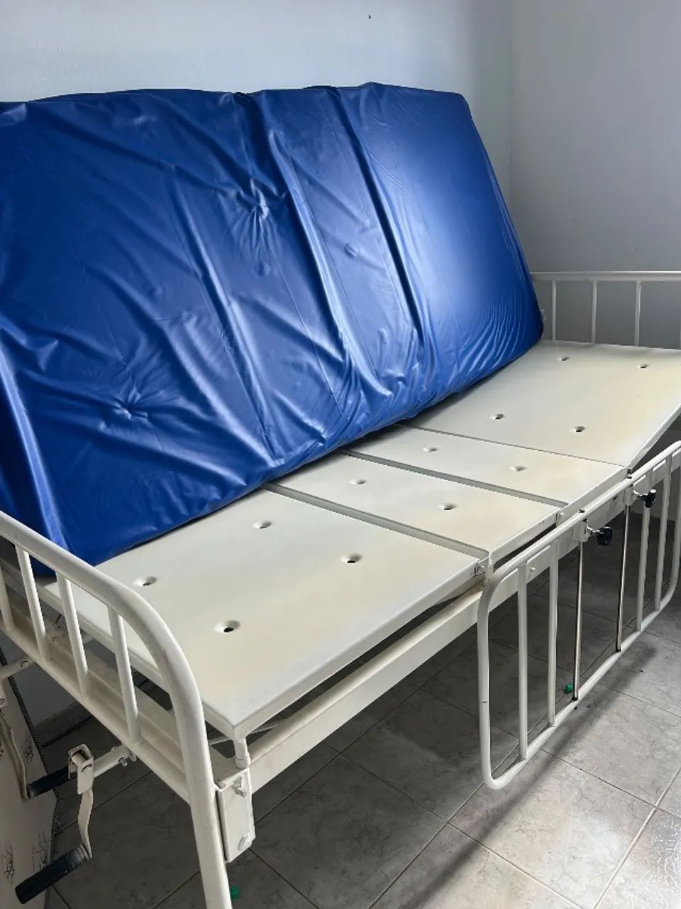 Cama hospitalar  - Foto 3