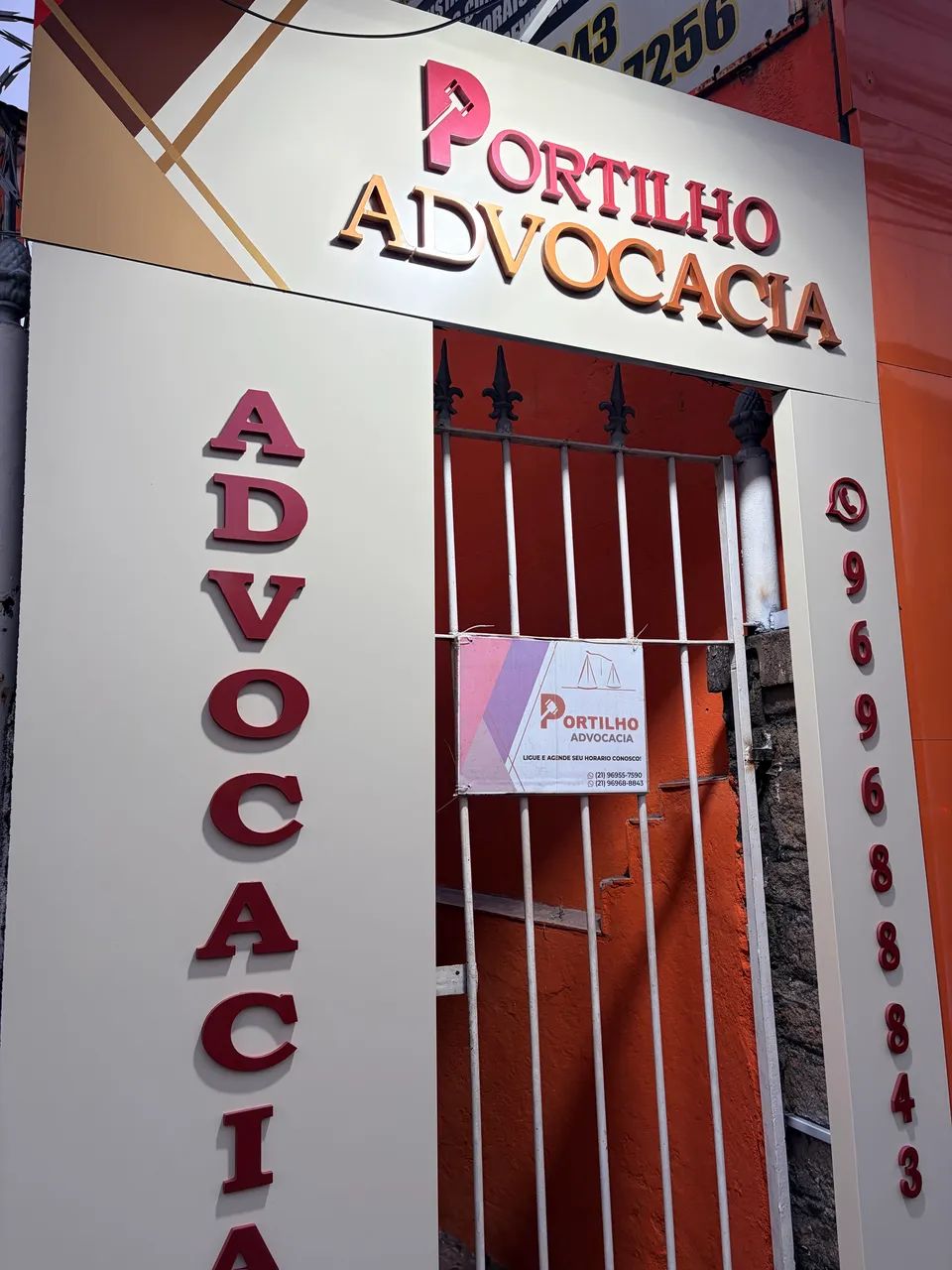 Fachadas em ACM, Lona e Telha | Comunicação Visual - Foto 2