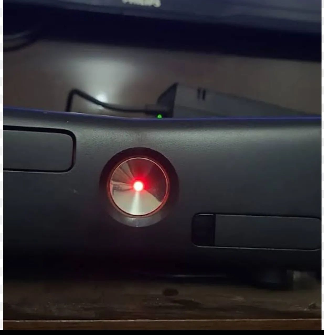 Xbox slim 360 com luz vermelha 