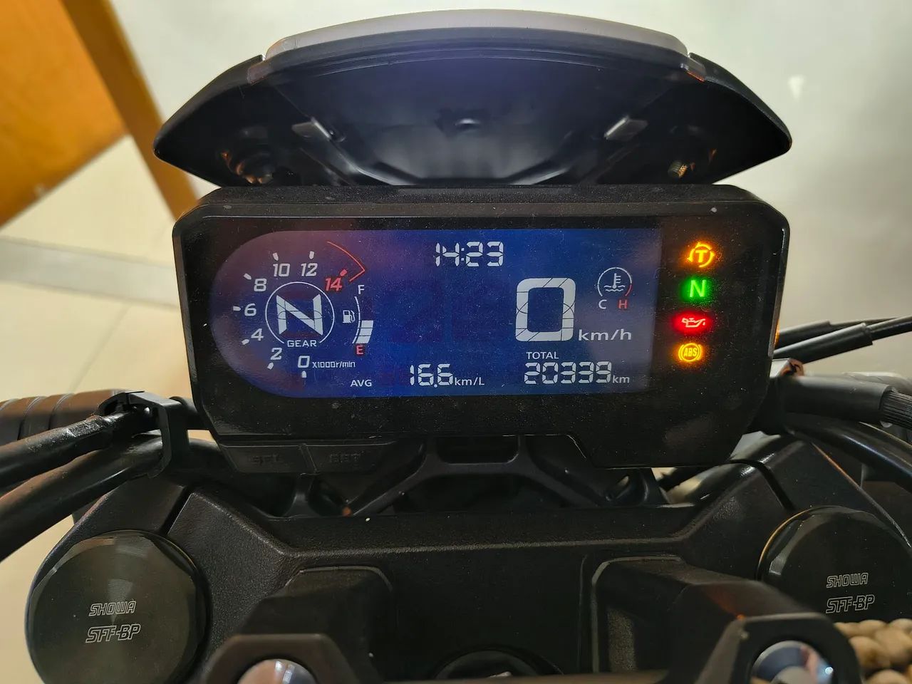 CB650r - Foto 3