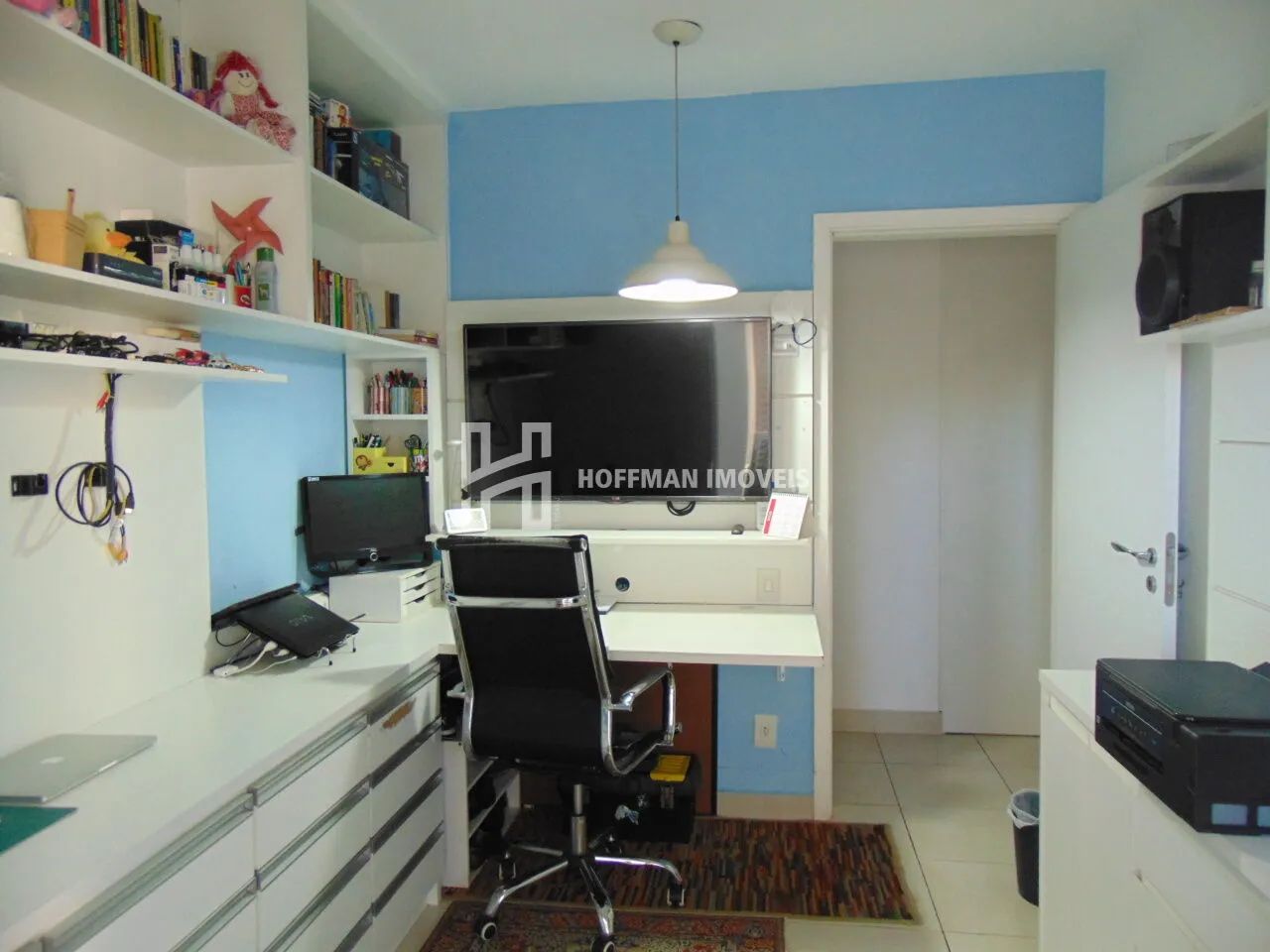 APARTAMENTO COM ÓTIMA LOCALIZAÇÃO - Foto 3