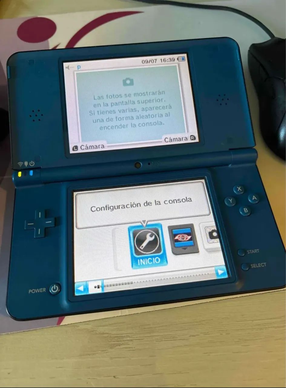 Nintendo DS XL