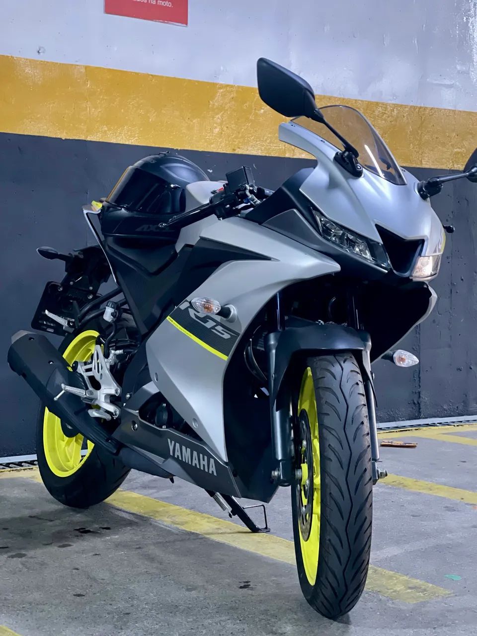 Yamaha R15 - Foto 4