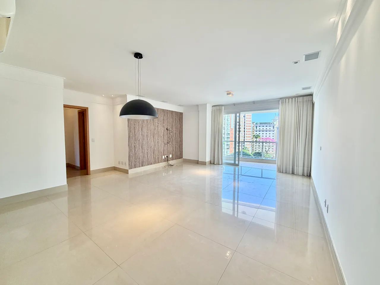 Apartamento para alugar com 2 quartos, 105 m² - Cambuí