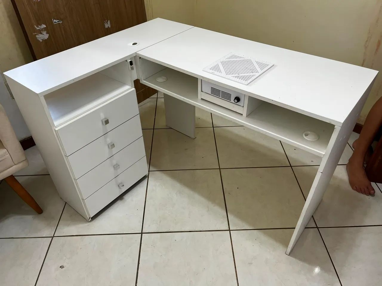 Mesa para nail designer com aspirador 