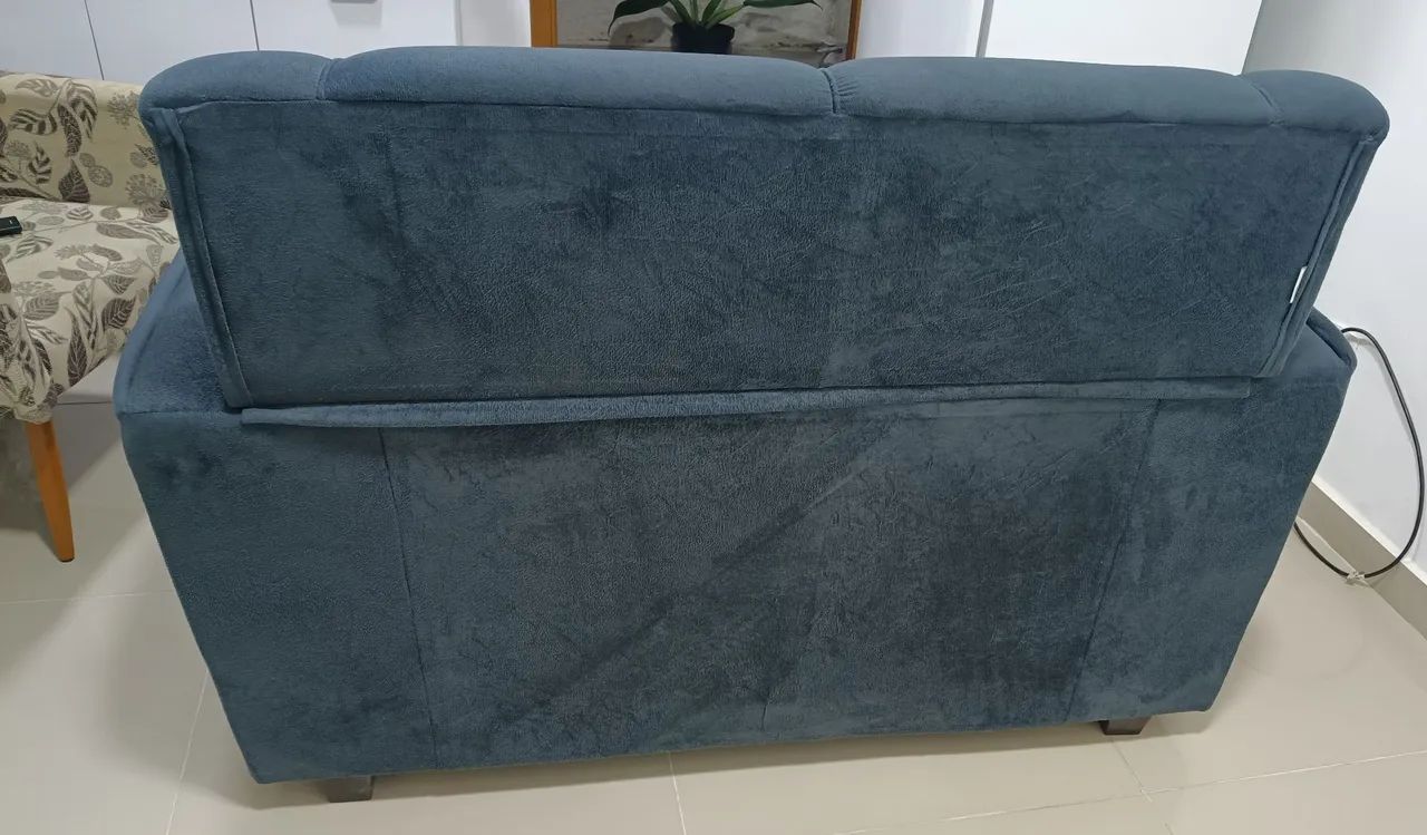 Sofá, 2 lugares, super conservado. - Foto 5