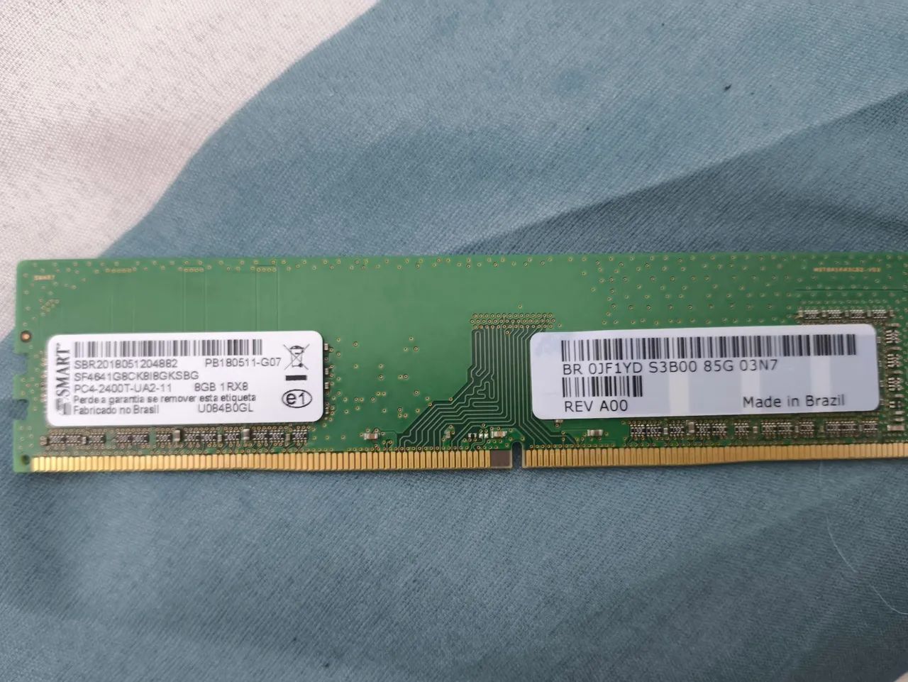 VENDO MEMÓRIA DDR4 8GB 