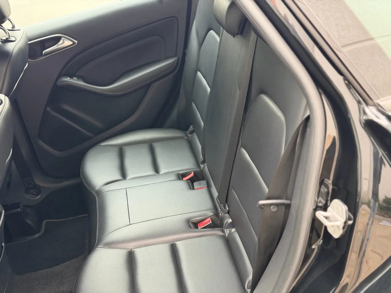 Mercedes-Benz Classe B 200 CGI 1.6 TB Sport 156cv Aut, foto 13 de 18