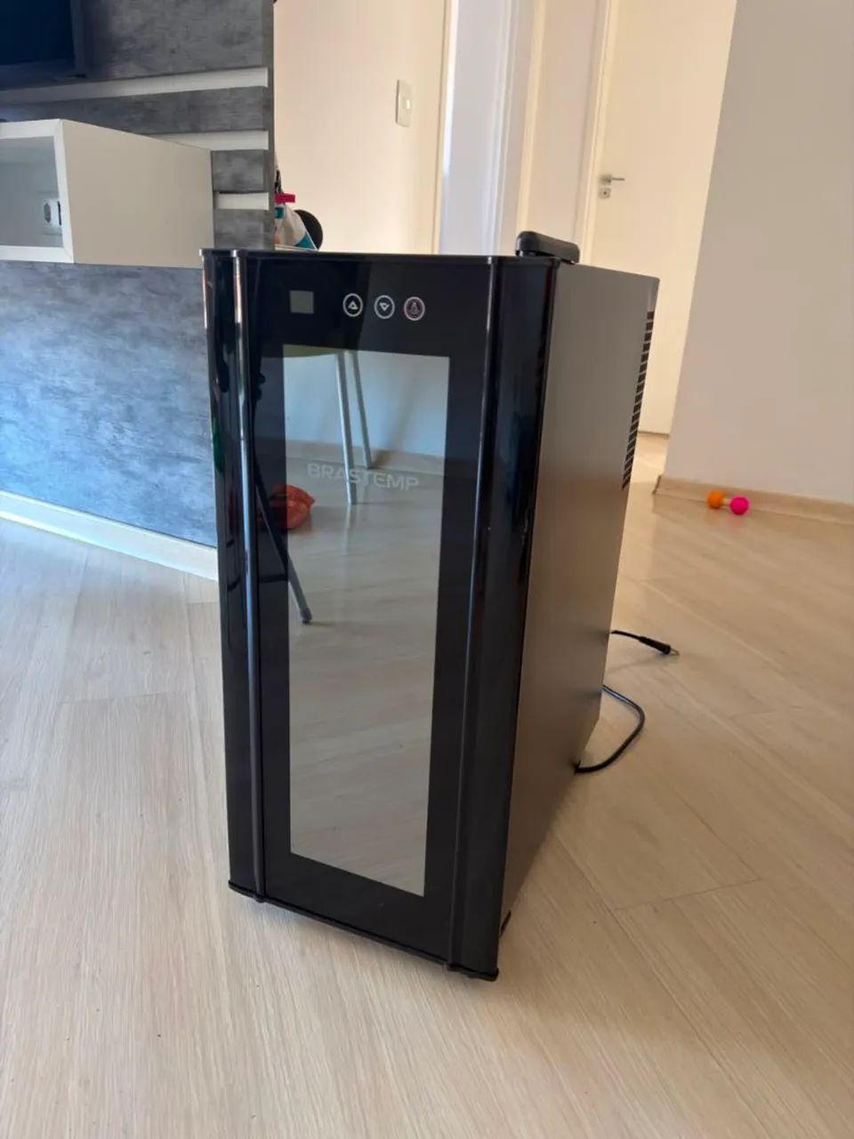 Adega Brastemp climatizada  - Foto 2