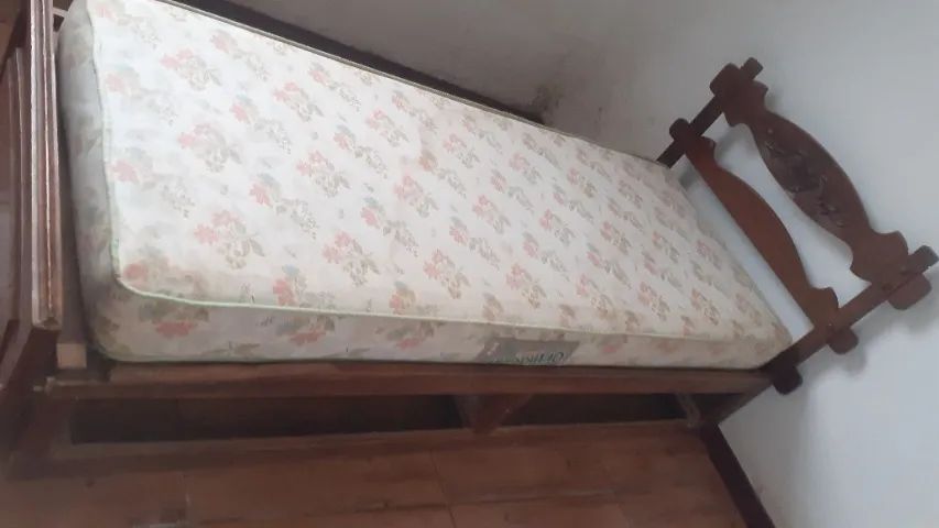 Cama de solteiro com 2 gavetões enormes e colchão ortopédico