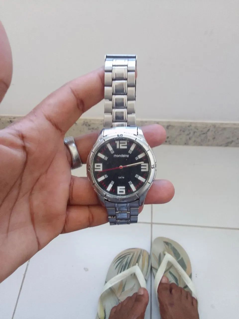 Relógio Mandaine original  pra vendê hj aceito propostas  - Foto 2