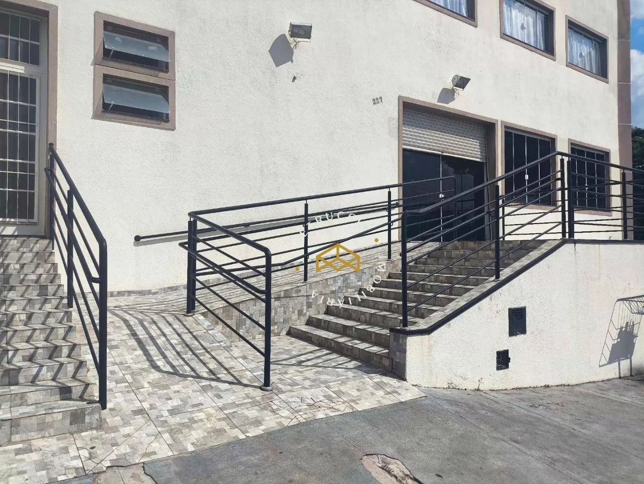 Salão para alugar, 220 m² -Parque Jambeiro - Campinas/SP