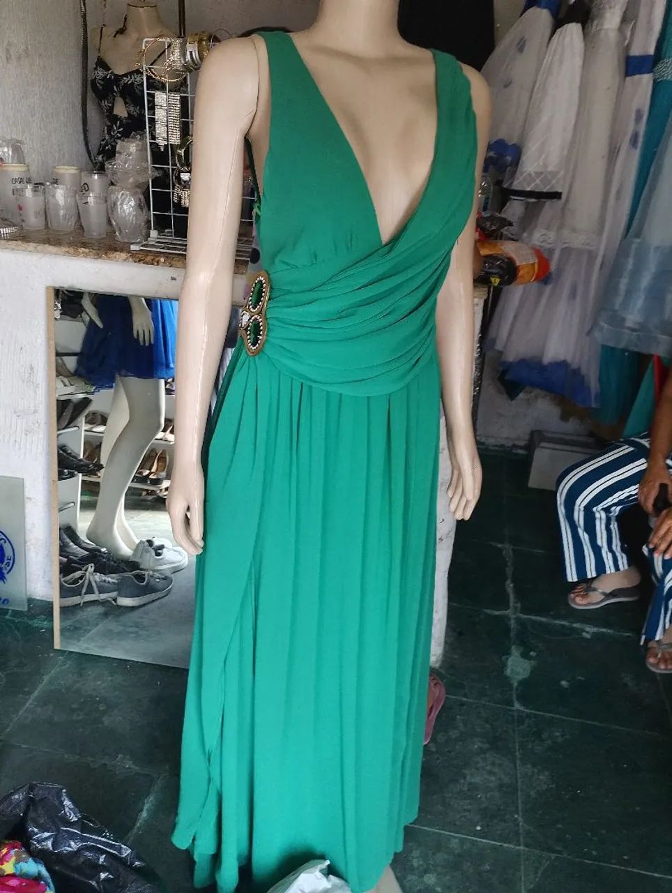 Roupas de festas e casamento alugo e vendo  - Foto 5