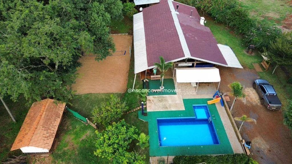 Ampla casa com piscina em condominio de Chácara. - Foto 3