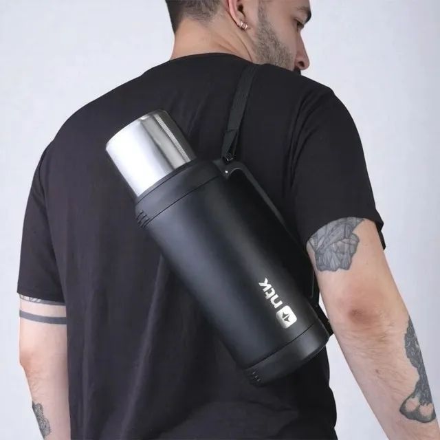 GARRAFA NTK TERMICA ISOMAX 1500ML PRETO - Foto 3