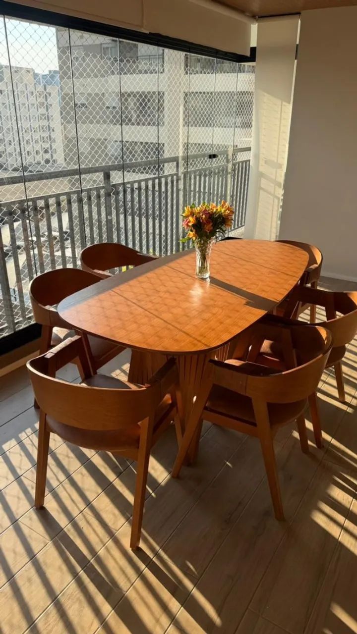Mesa de Jantar 6 cadeiras 