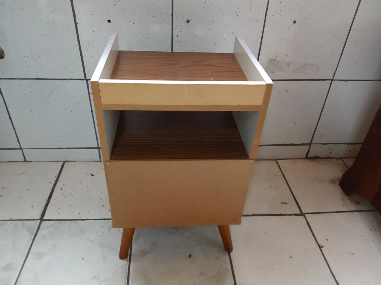 Mesa de Cabeleireira com Duas Gavetas em MDF  - Foto 3
