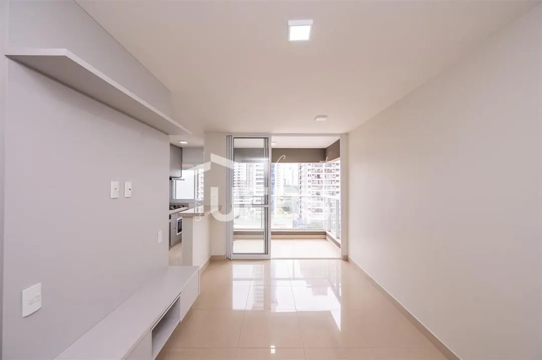 Apartamento à venda Brava Bueno