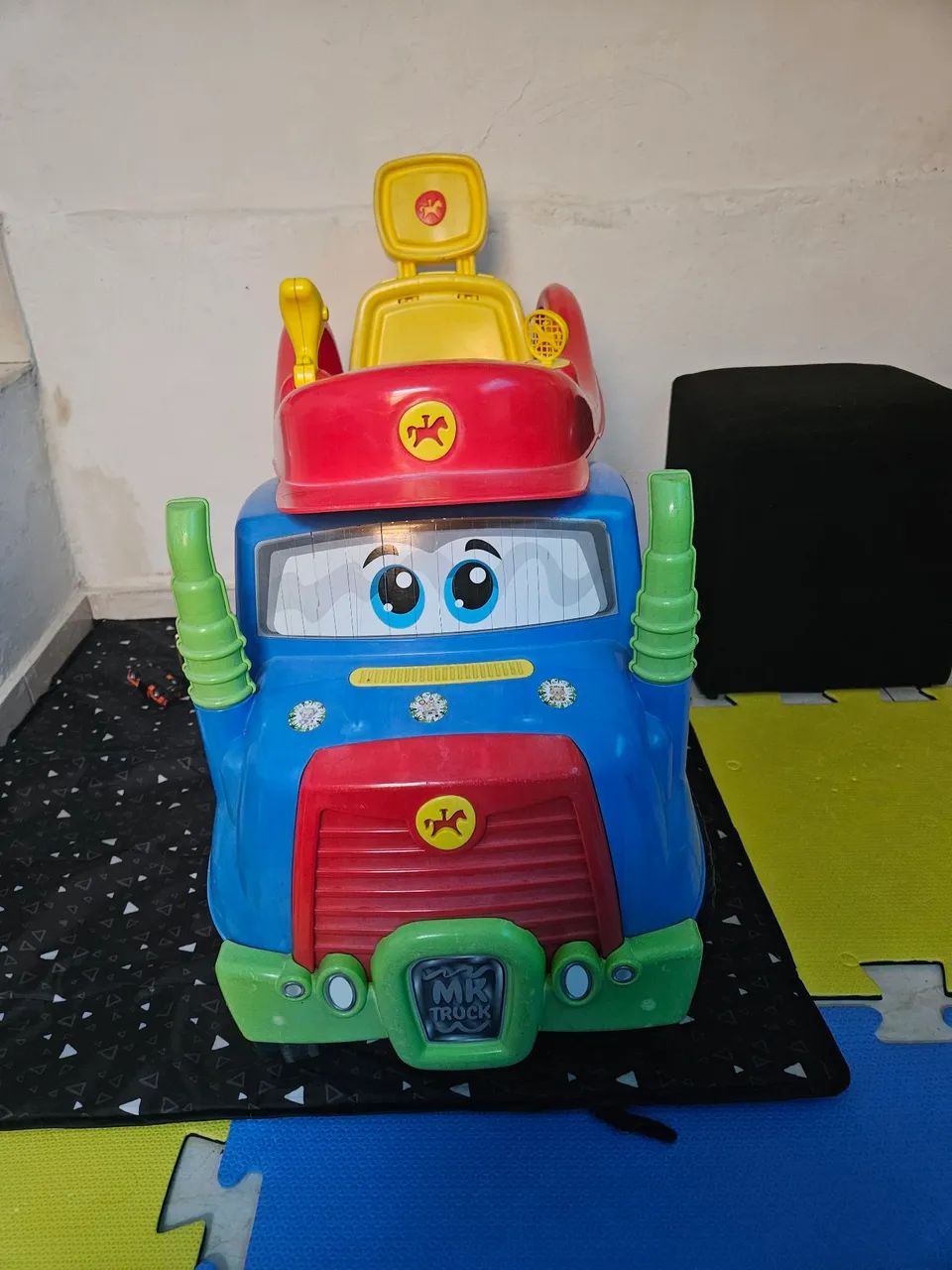 Quadriciculo infantil MK Truck 