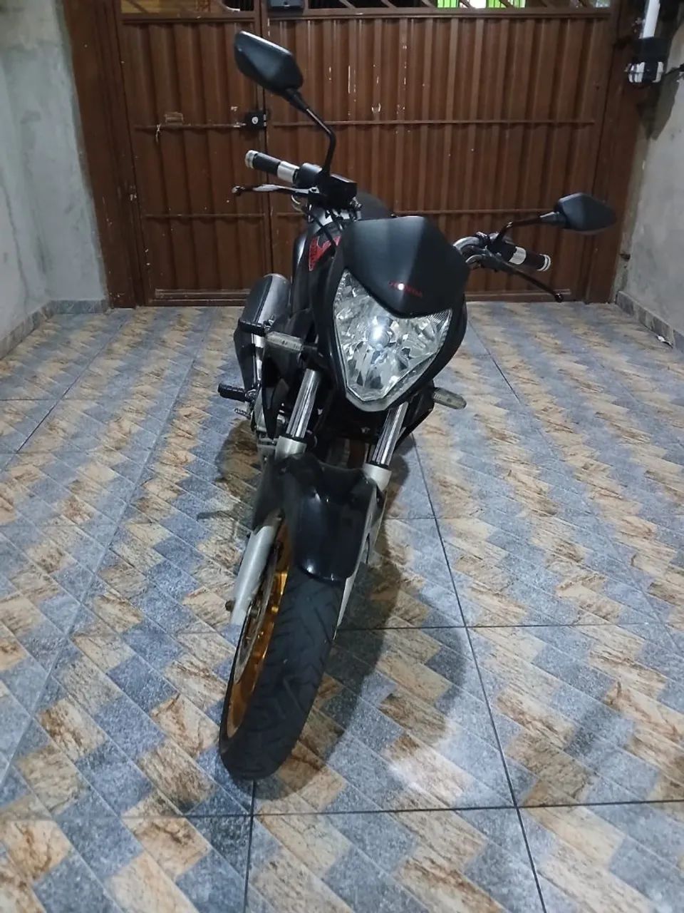 CB 300 - Foto 5