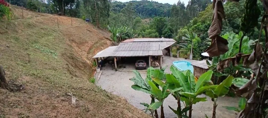 Alugo Sítio em Águas Mornas  - Foto 3