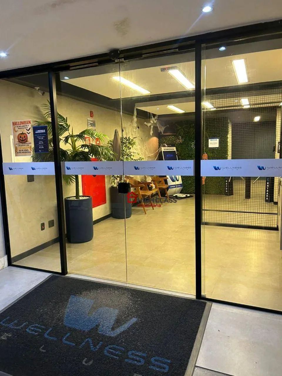 Loja com Mezanino de 41,95 m² em Frente à Praia - Foto 2
