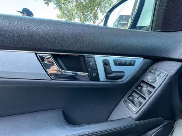 Mercedes-Benz Classe C AMG 6.2 V8 Aut., foto 18 de 20