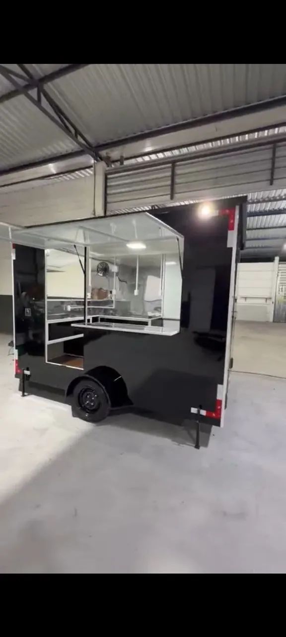 Trailer novo com vitrine refrigerada 
