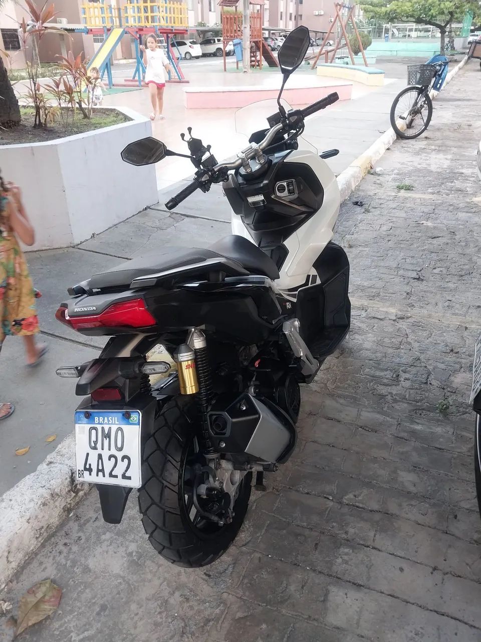Adv 150 super nova  - Foto 3