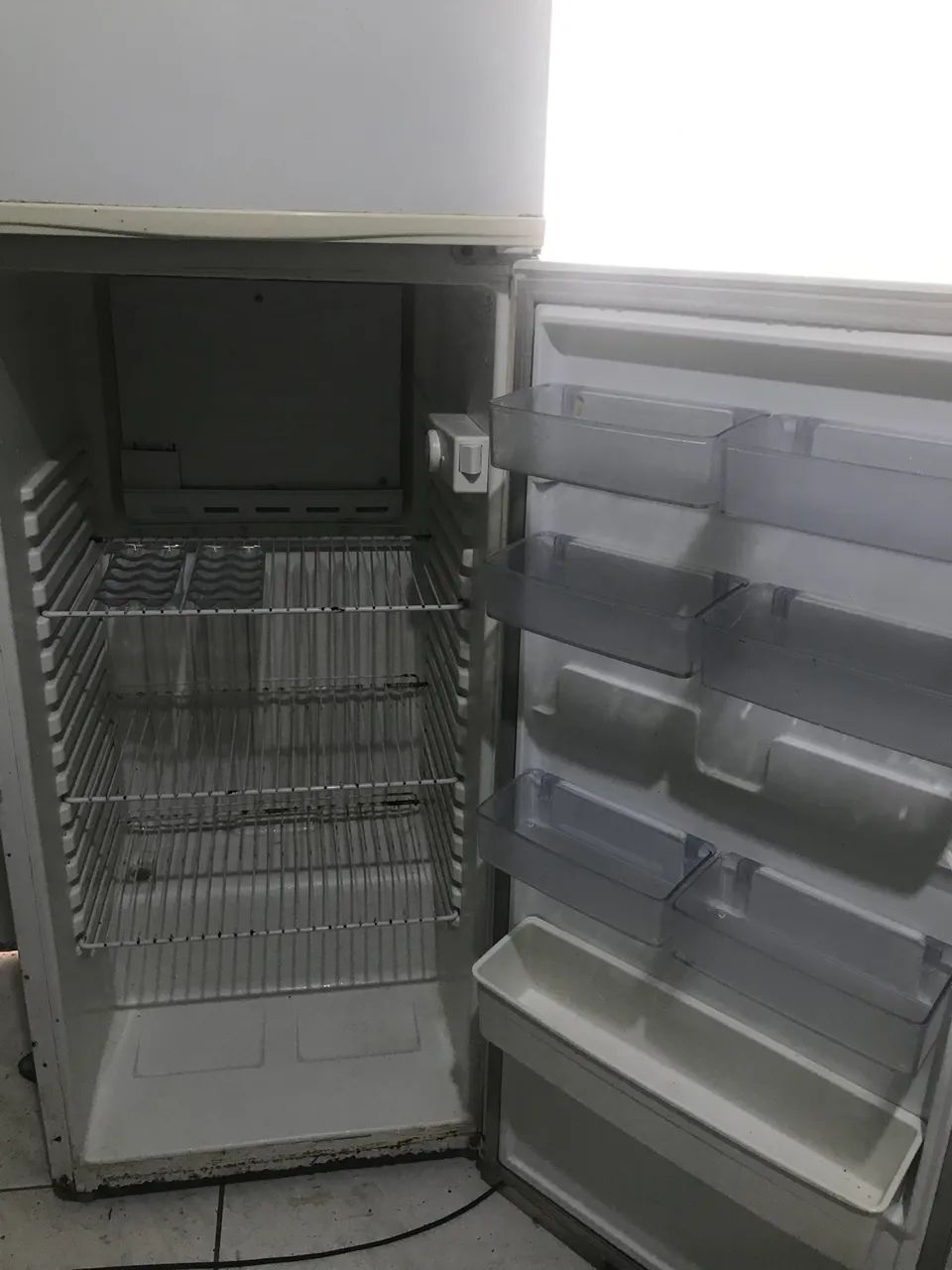 Geladeira CONSUL