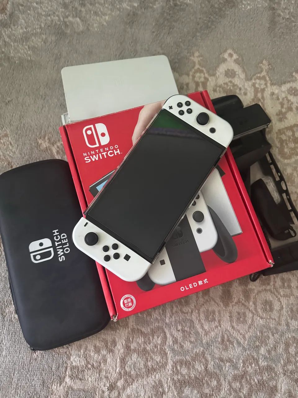 Switch oled desbloqueado + pro controller + acessórios - Foto 3