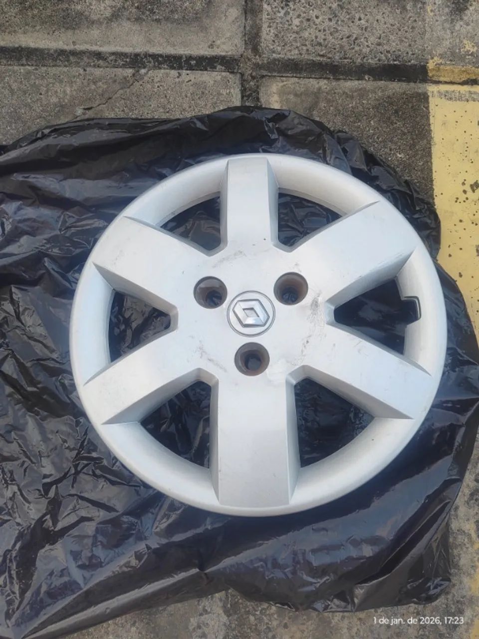Kit 4 Calotas Kwid Original