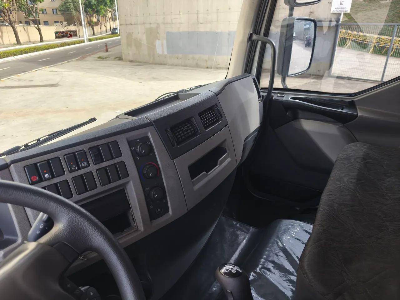 Volvo vm 270 bi truck tanque - Foto 11
