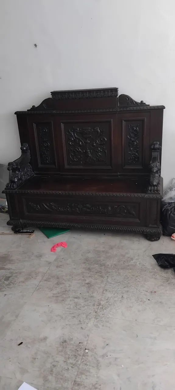 Raro  banco baú 