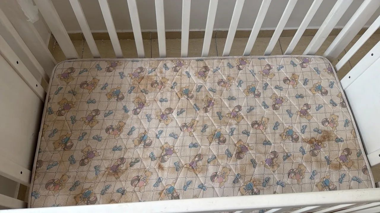 Vendo berço americano com regulagem  - Foto 5