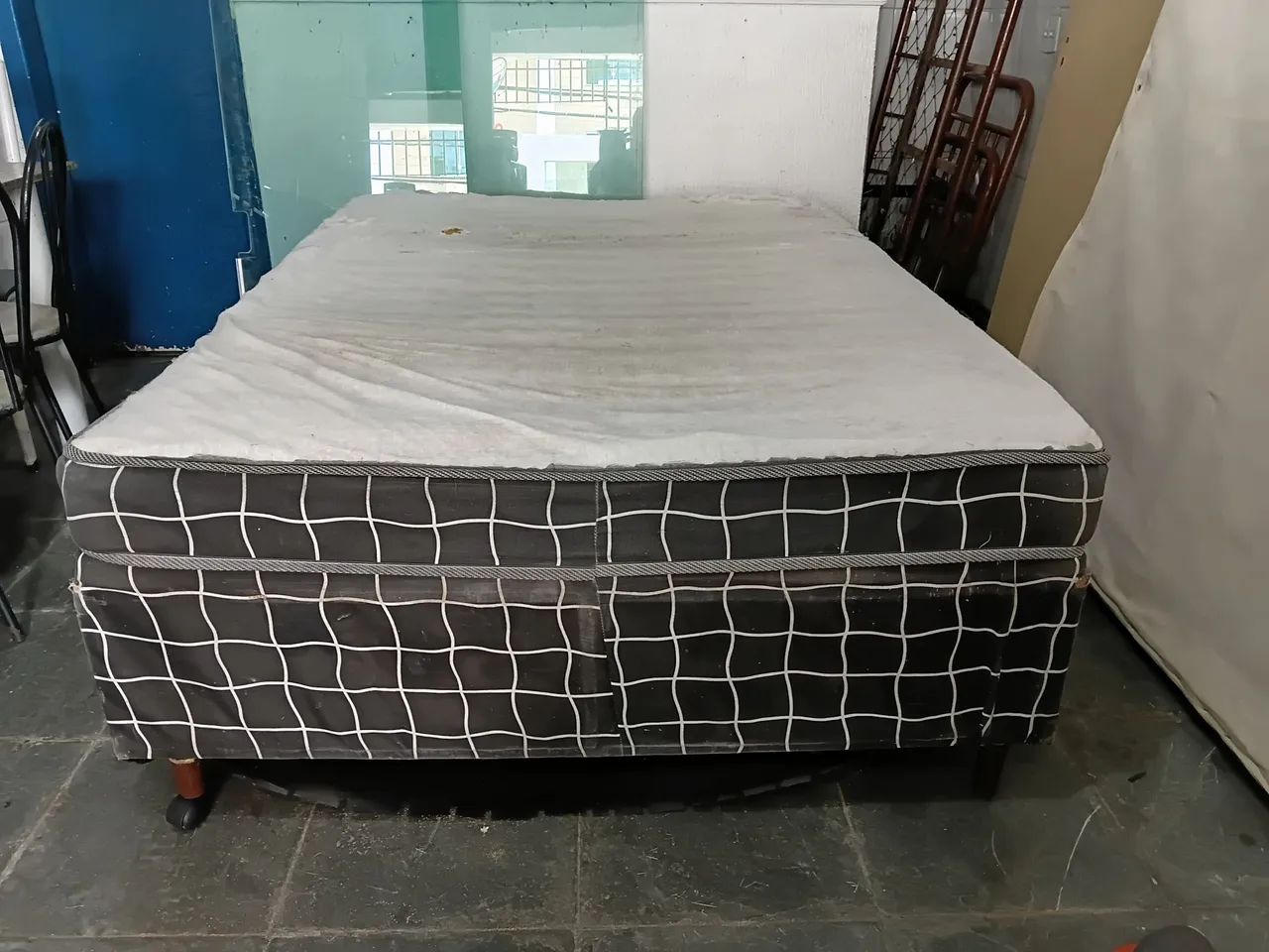 Cama box com colchão acoplado  - Foto 2